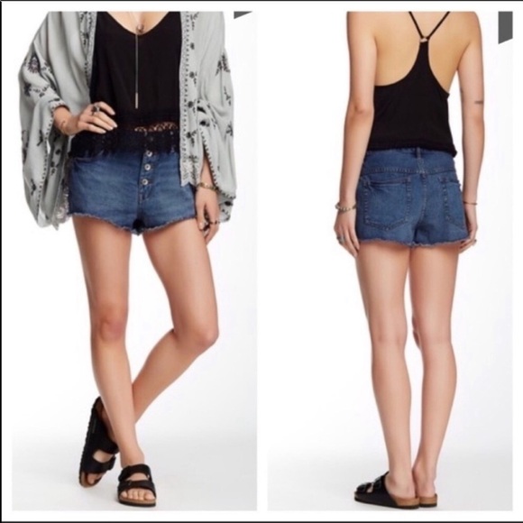 NWT Free People Mid Rise “Hayden Wash” Button Fly - Picture 1 of 8